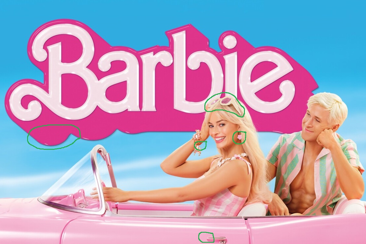 Plakat fyrir Barbie kvikmyndina, maður og kona sitja í bleikum bíl með skærbláan himinn í bakgrunni